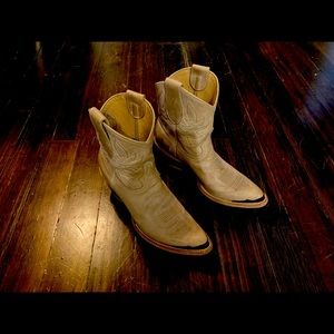 Idyllwind Western Booties